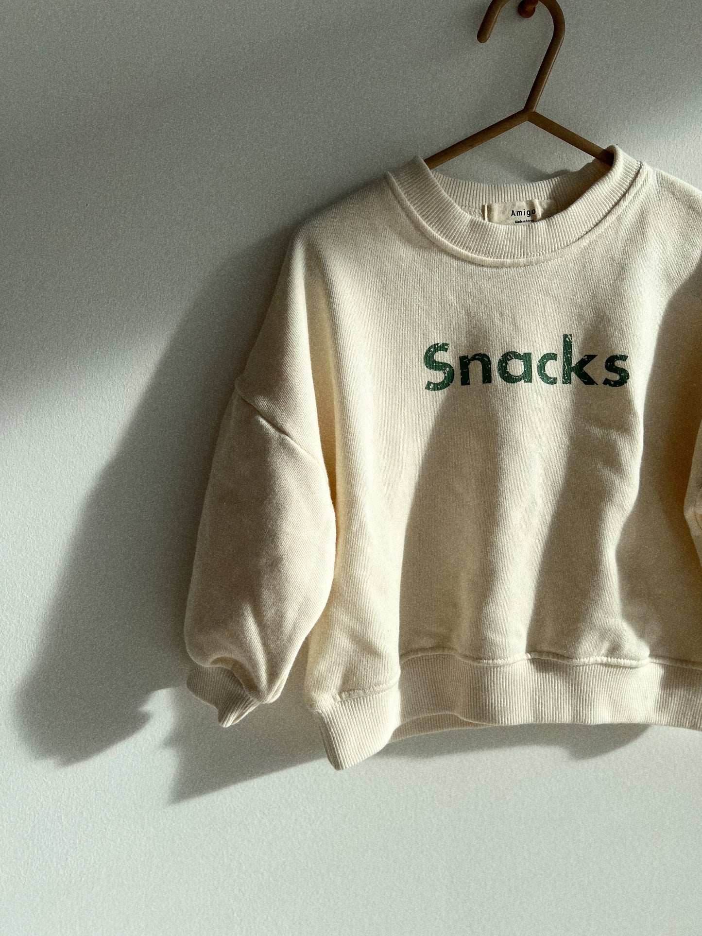 SNACKS crewneck
