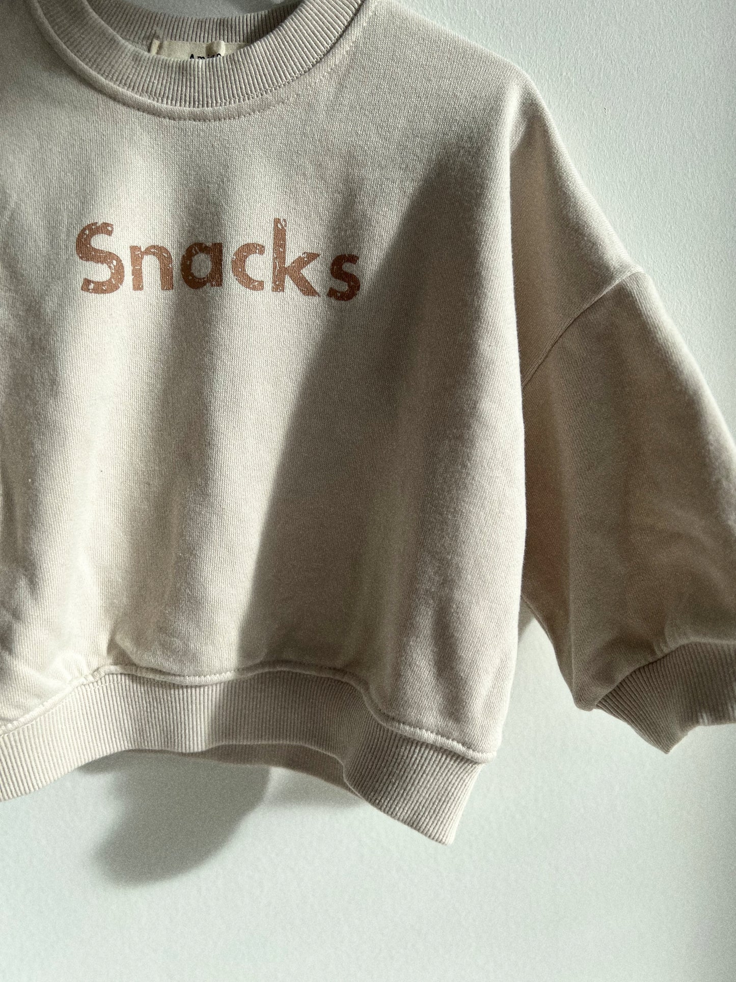 SNACKS crewneck